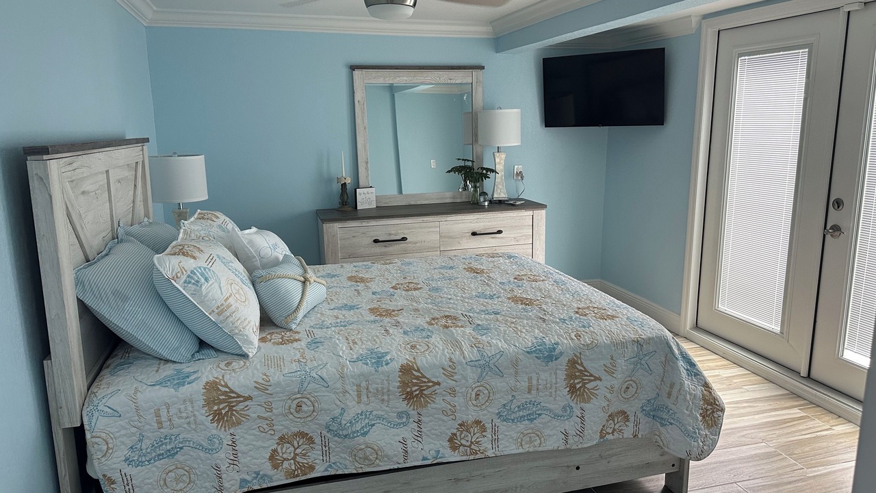 Photo of Bedroom in Matlacha