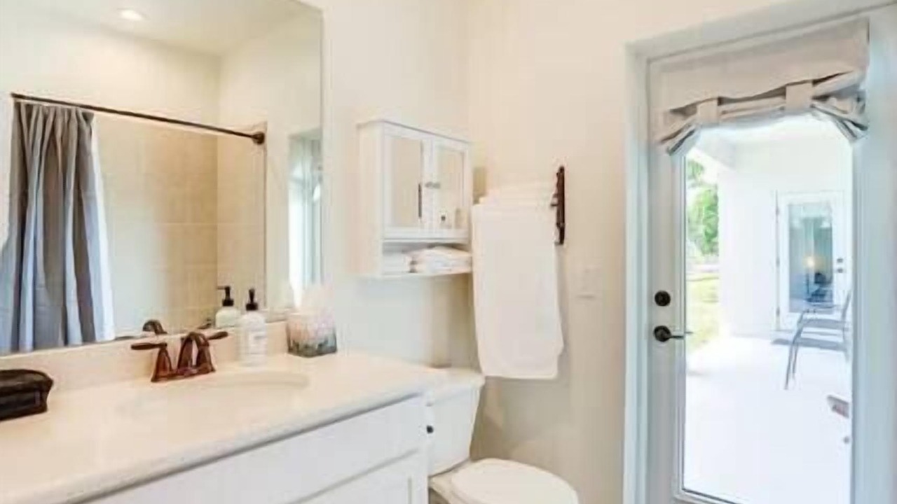 Photo of Bathroom in Lochmoor Waterway Estates
