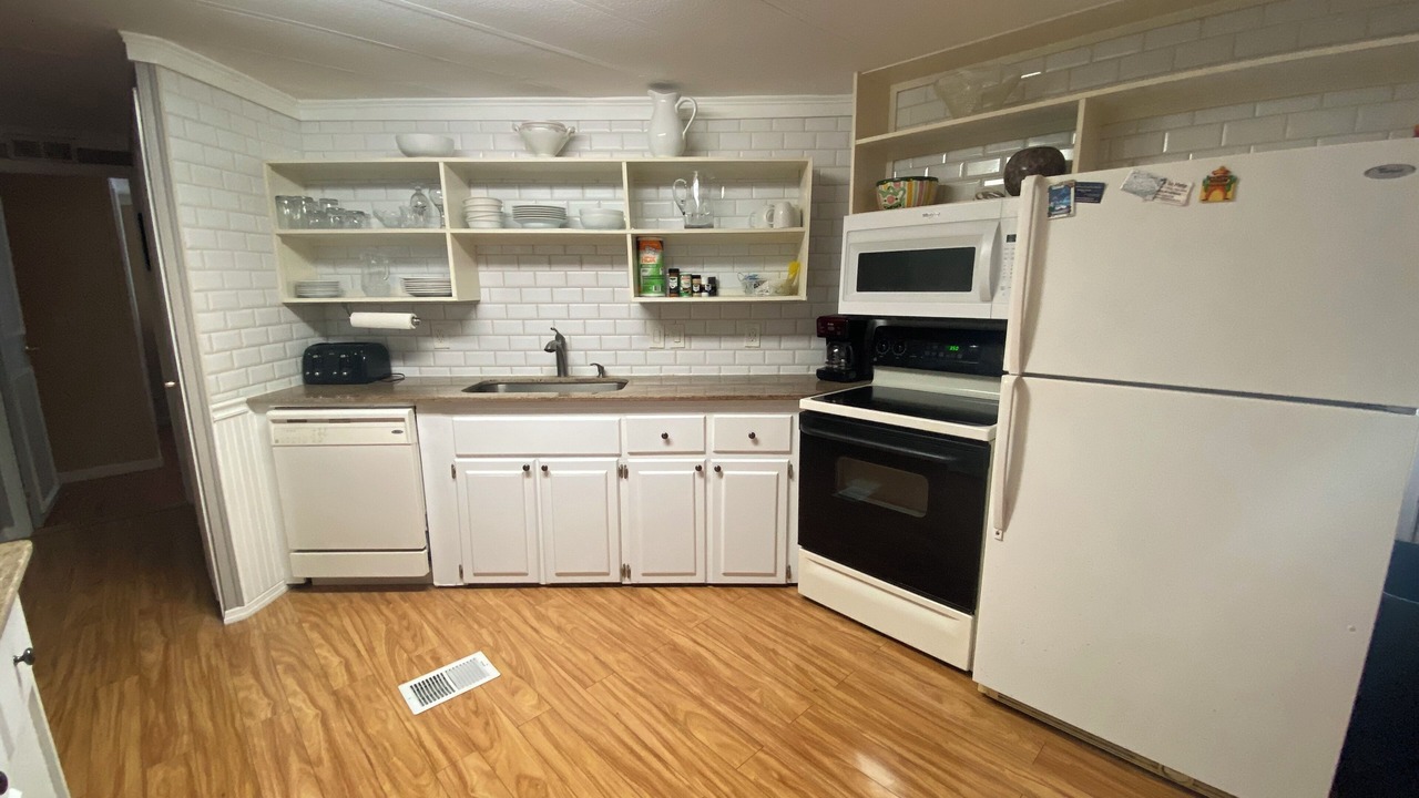 Photo of Kitchen in Jacarandas