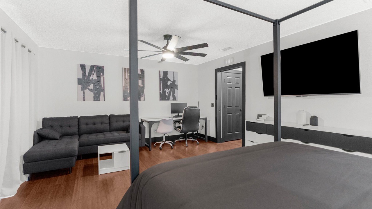 Photo of Bedroom in Spring Hill