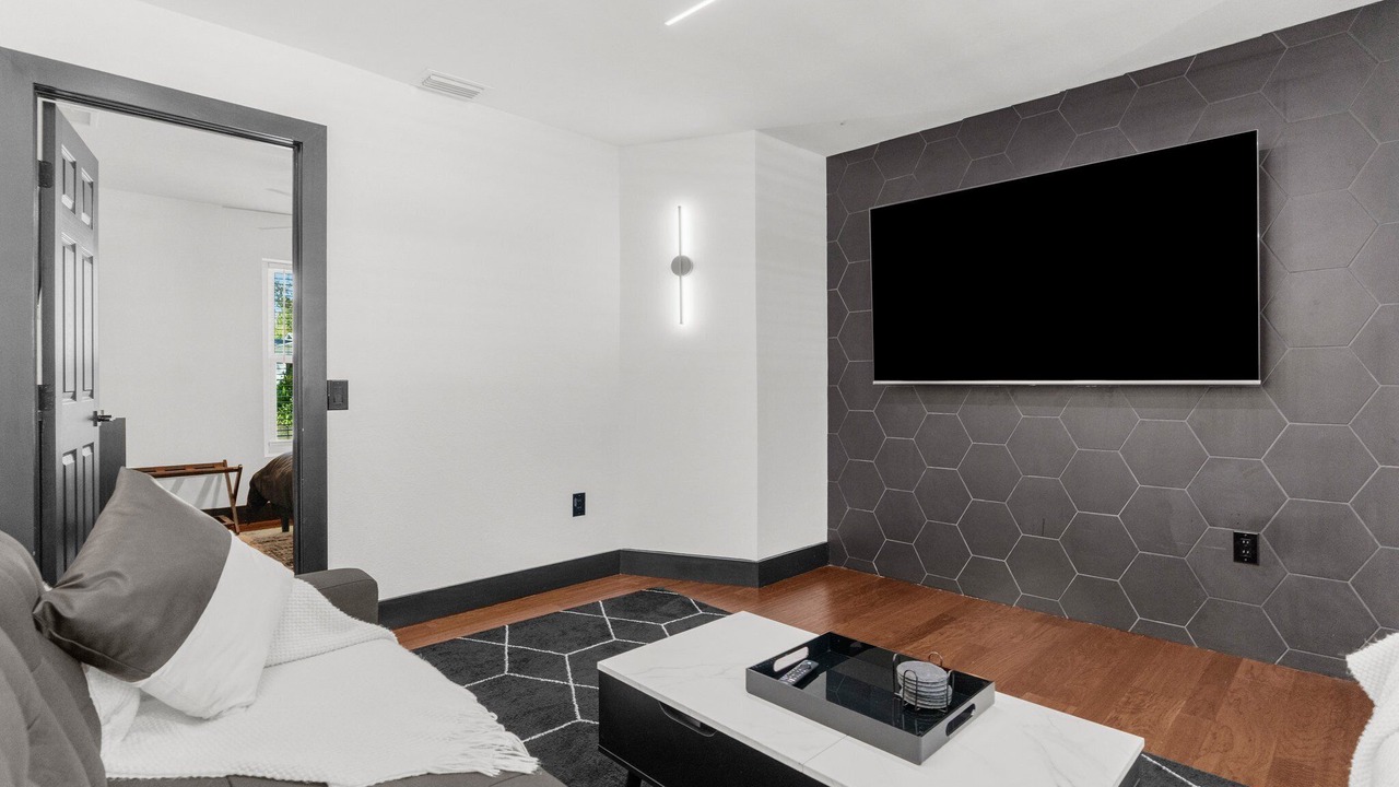 Photo of Livingroom in Spring Hill