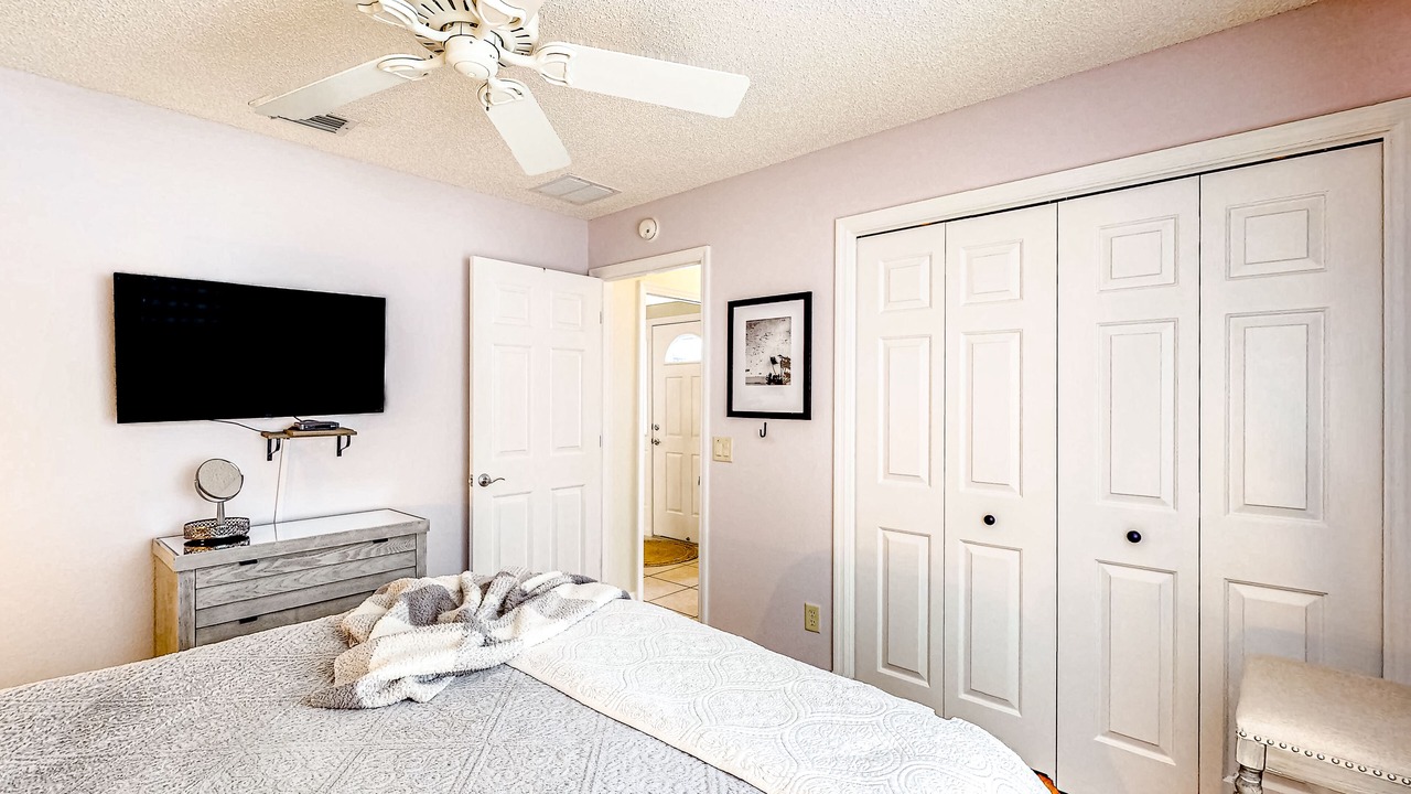 Photo of Bedroom in Virginia Trace