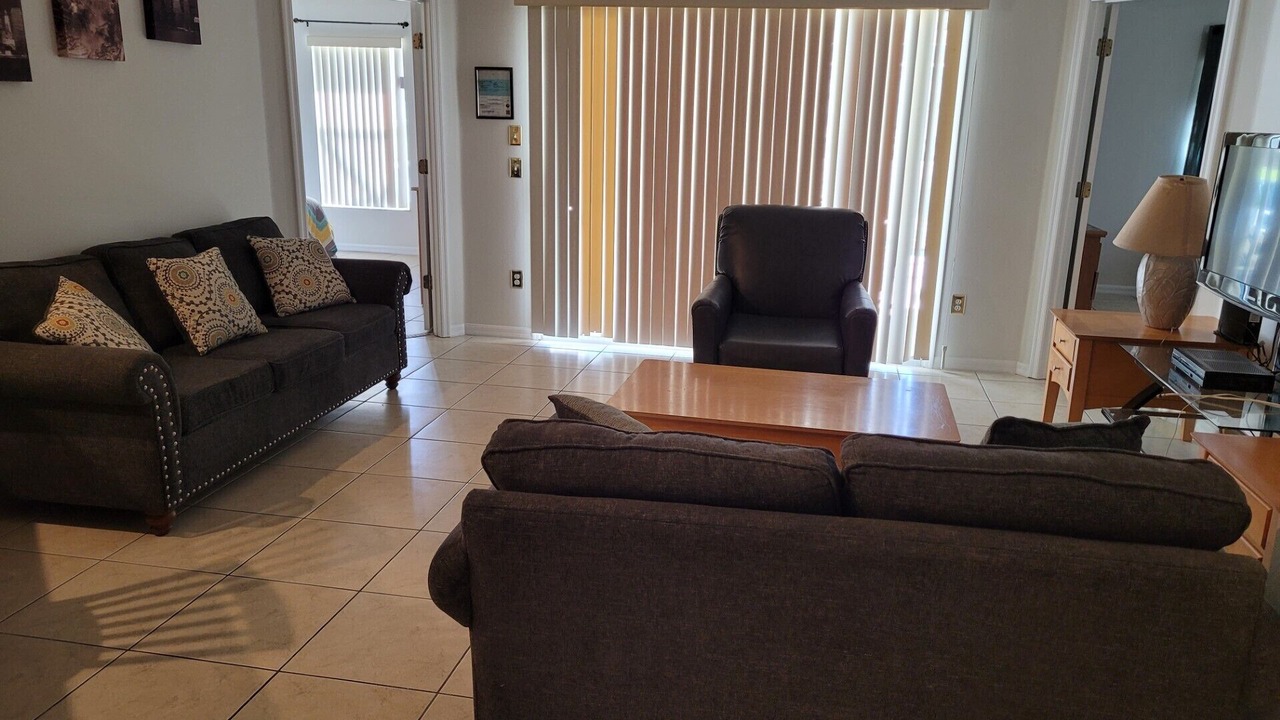 Photo of Livingroom in Florida Pines