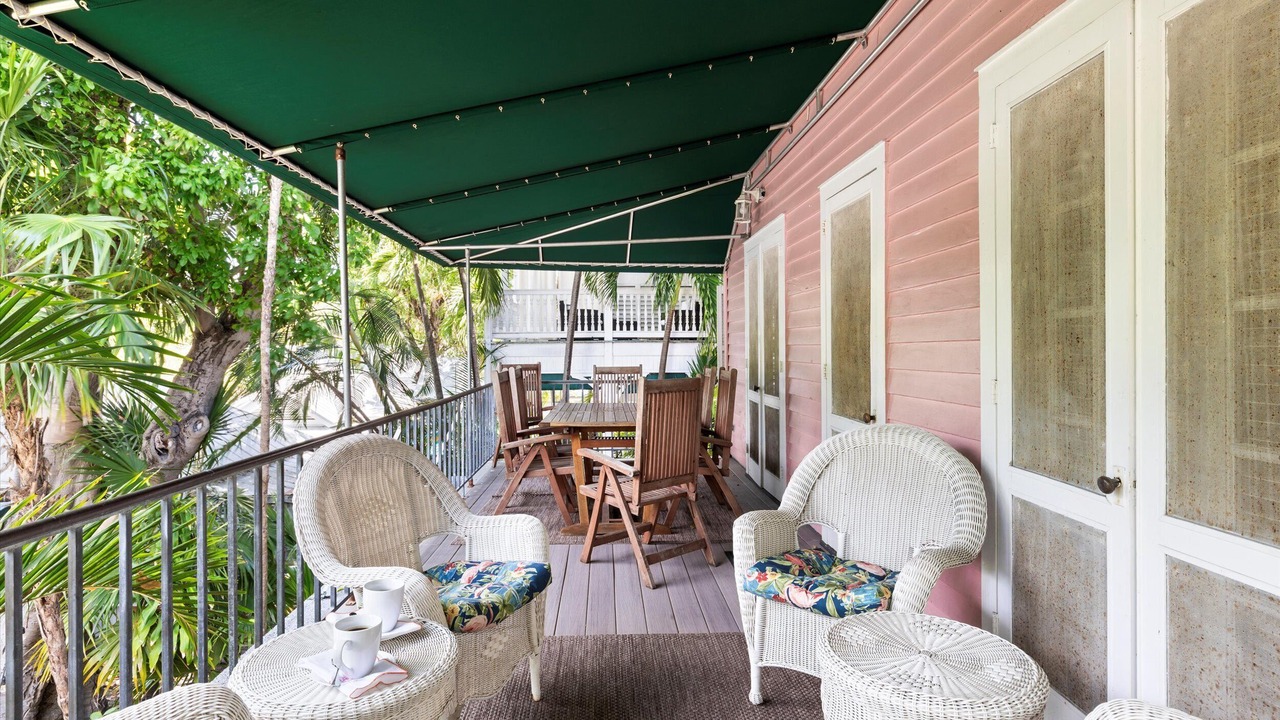 Photo of Patio Balcony in Historic Seaport