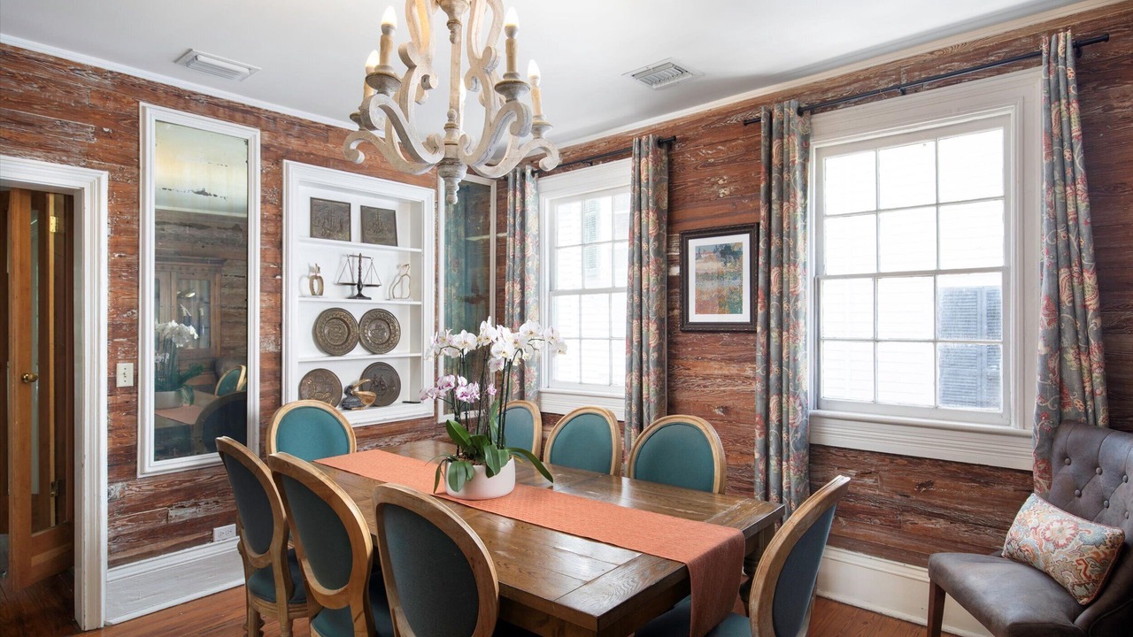 Photo of Bedroom in Historic Seaport
