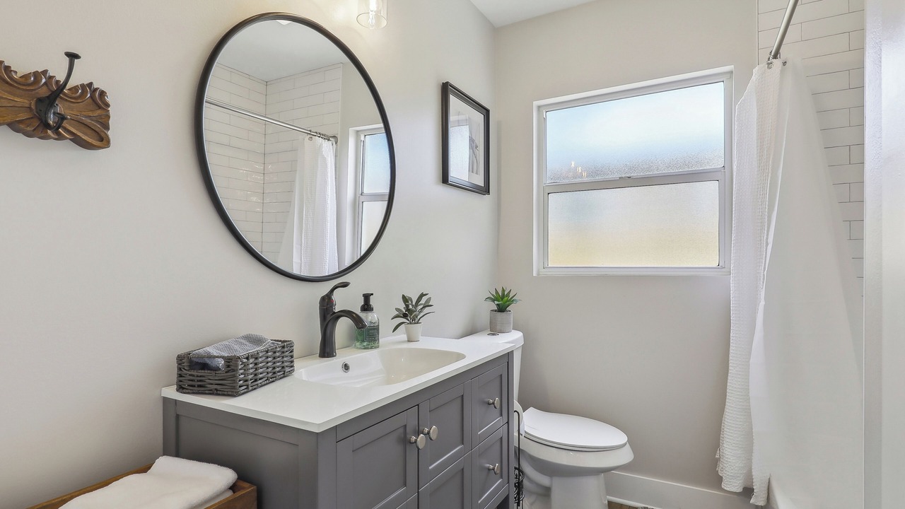 Photo of Bathroom in Riverside Heights