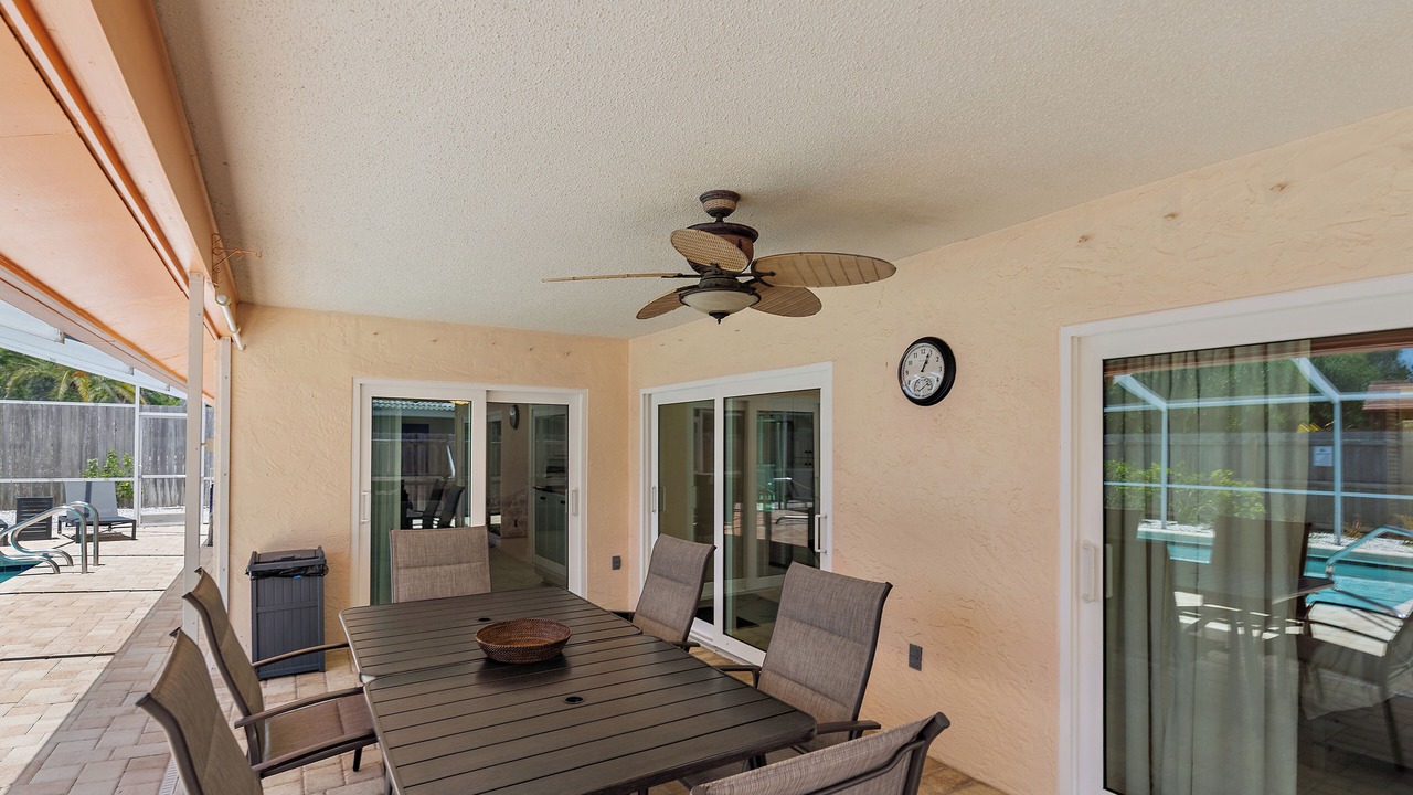 Photo of Outdoor in Gulf Gate Woods