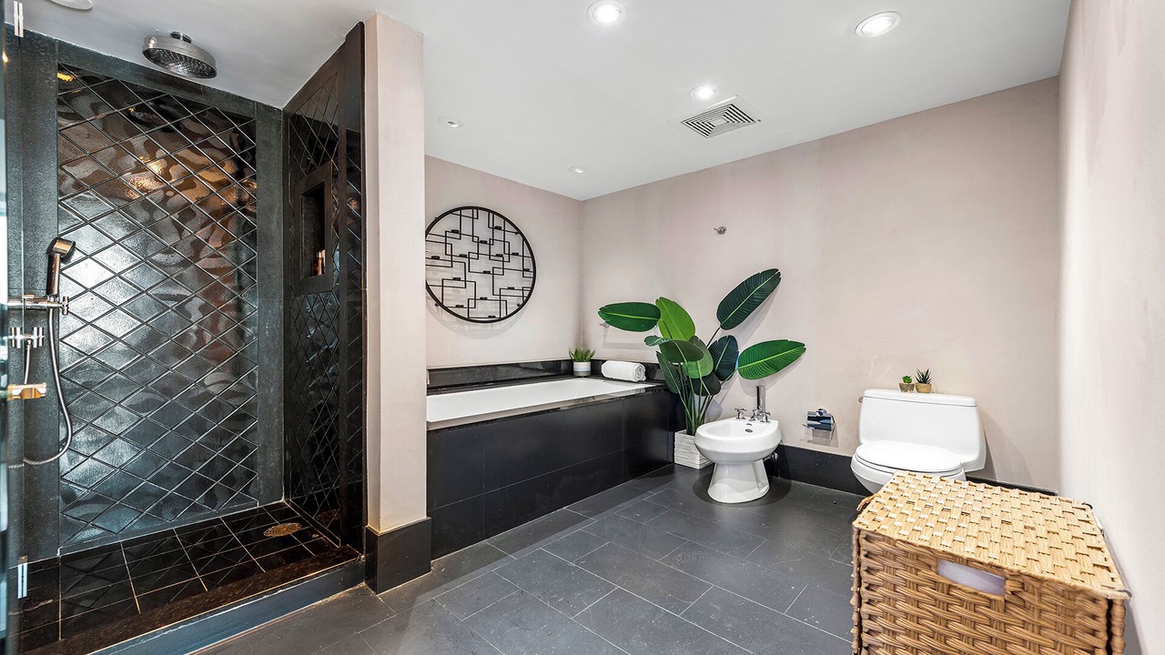 Photo of Bathroom in City Center
