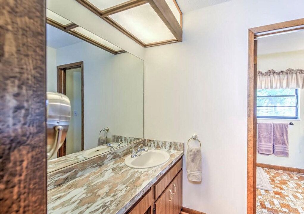 Photo of Bathroom in Fish Hawk