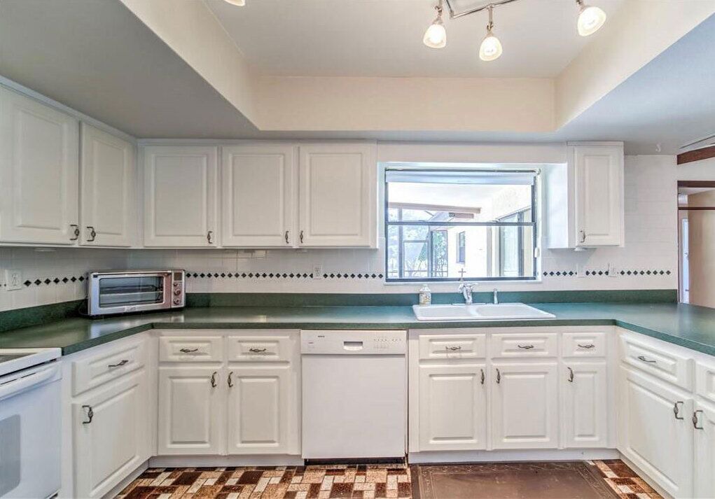 Photo of Kitchen in Fish Hawk