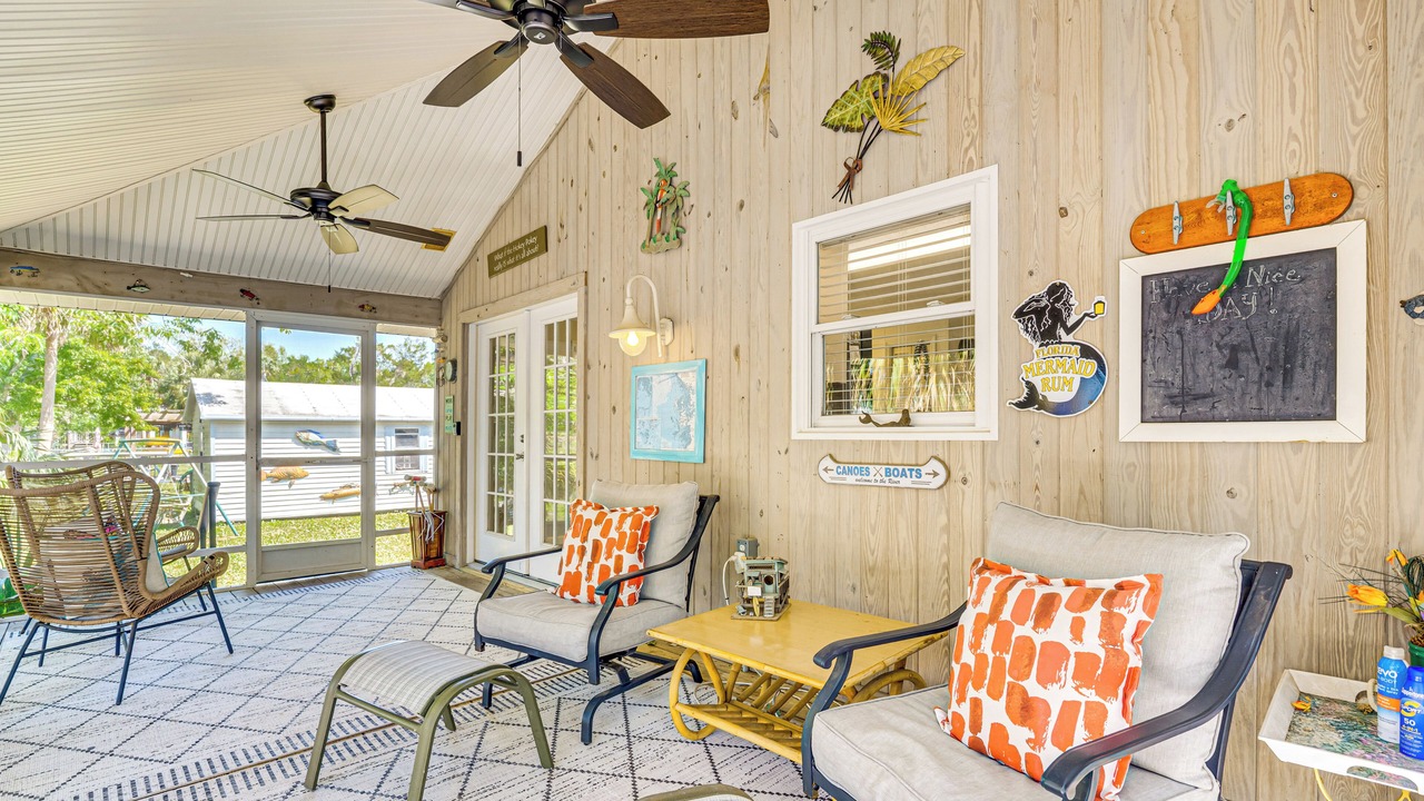 Photo of Outdoor in Weeki Wachee Gardens