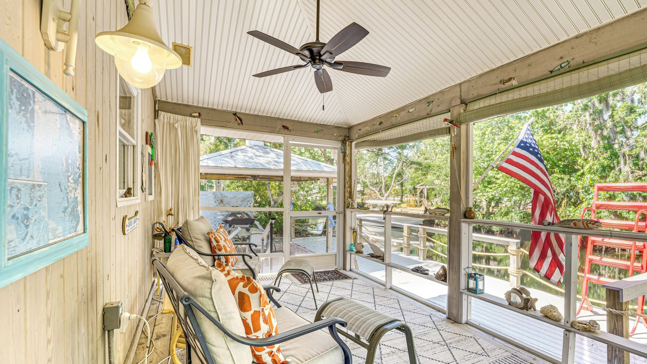 Photo of Outdoor in Weeki Wachee Gardens