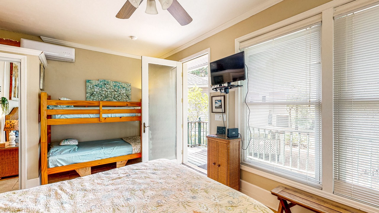Photo of Bedroom in Bell