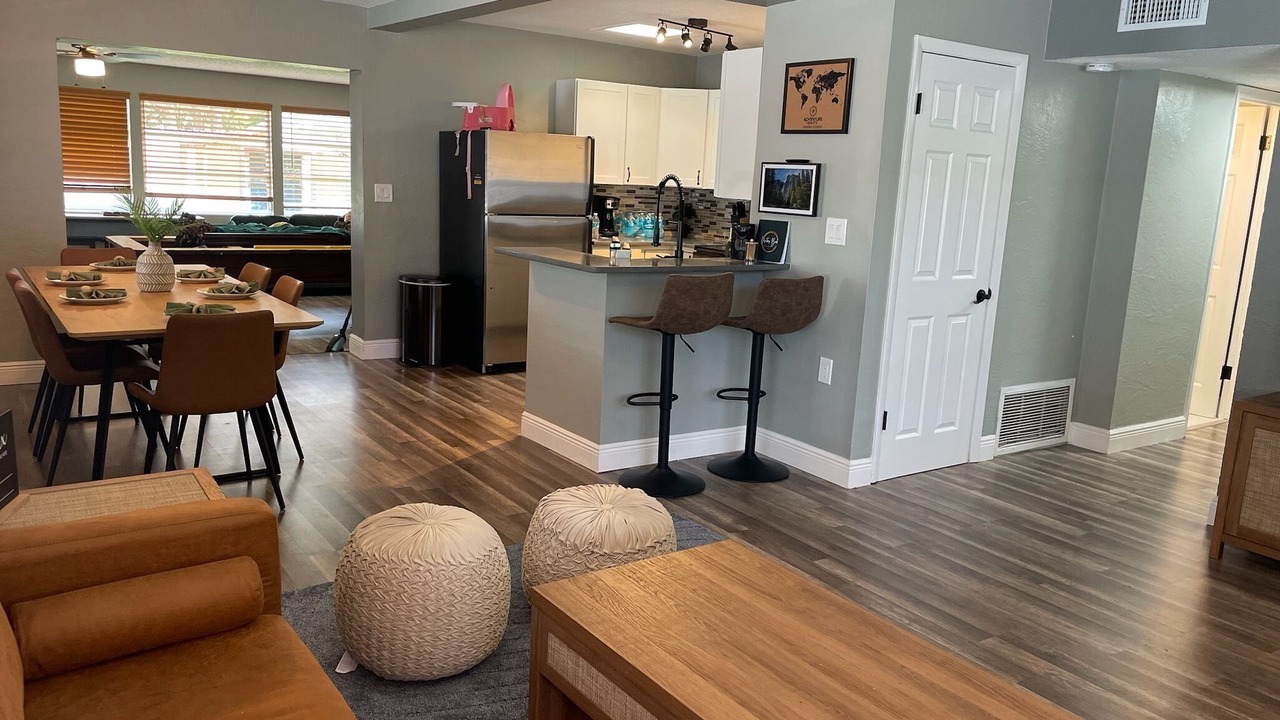 Photo of Bedroom in Harbor Oaks Bay Shore