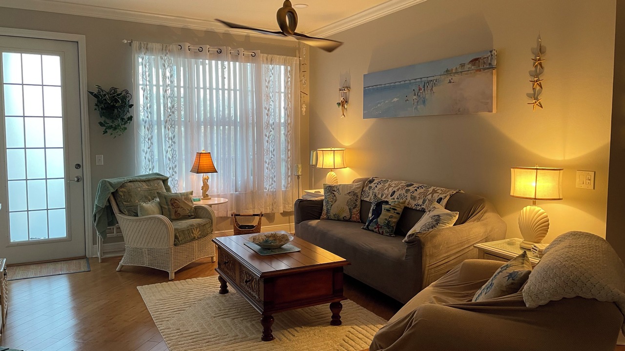 Photo of Livingroom in Majestic Palms