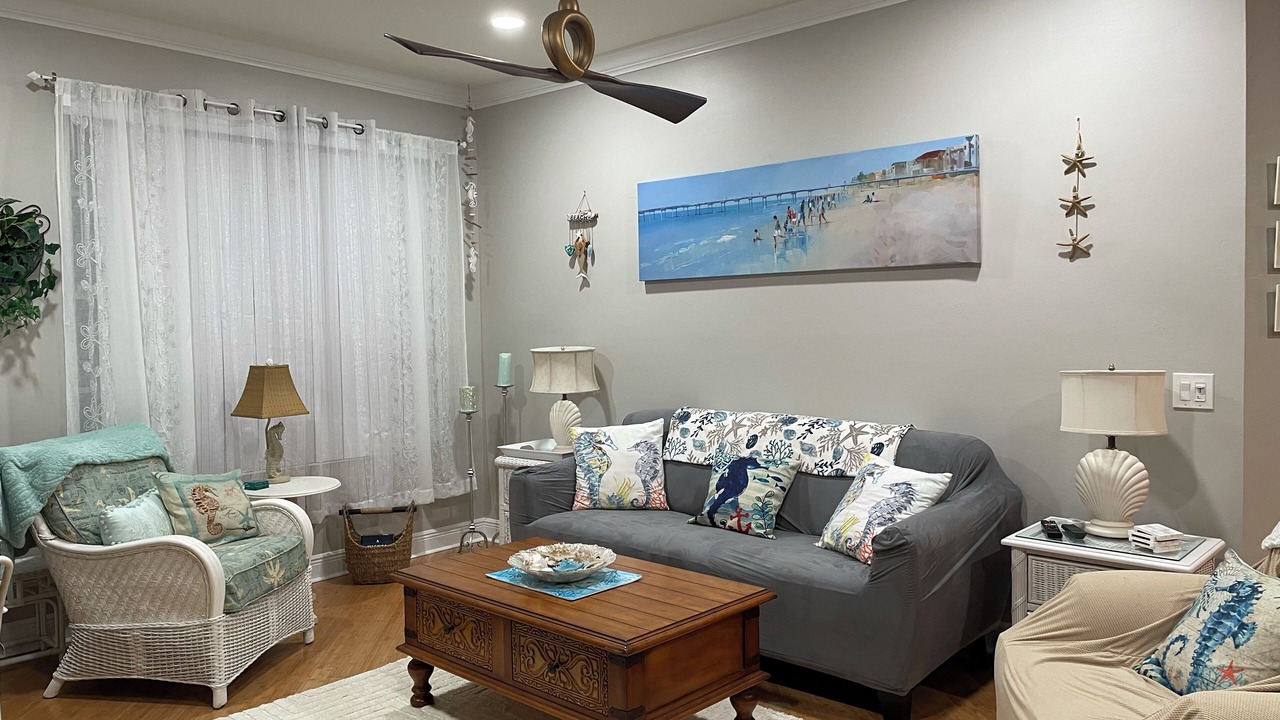 Photo of Livingroom in Majestic Palms