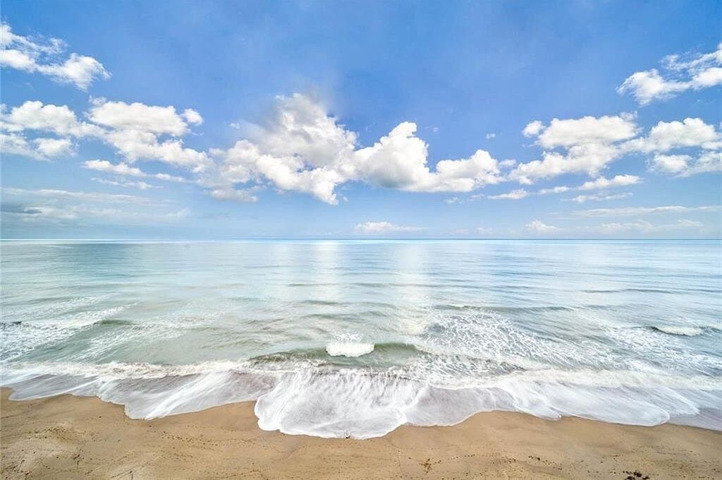Photo of Others in Hutchinson Island South