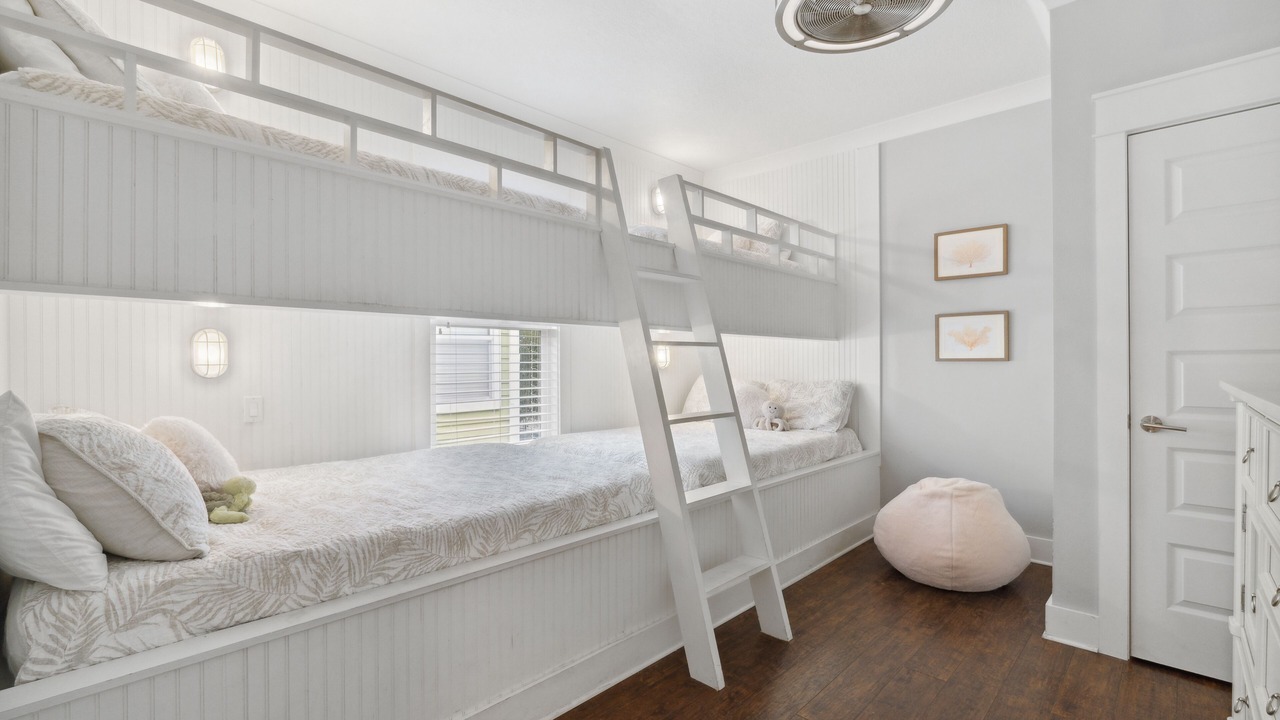 Photo of Bedroom in Villages of Crystal Beach