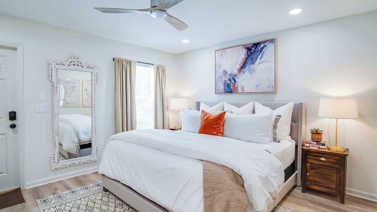 Photo of Bedroom in Tallahassee