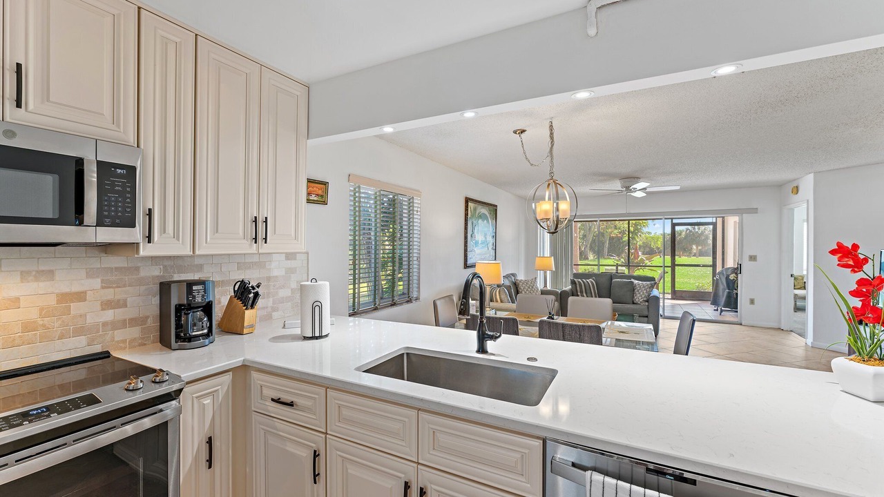 Photo of Kitchen in Sea Palms
