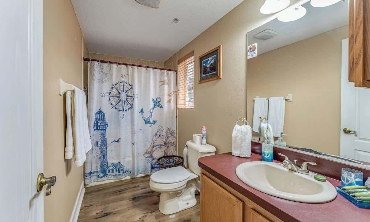 Photo of Bedroom in Chassahowitzka