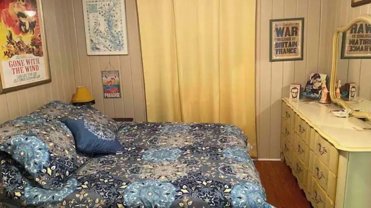 Photo of Bedroom in Elizabeth Mcbrides Raulersons