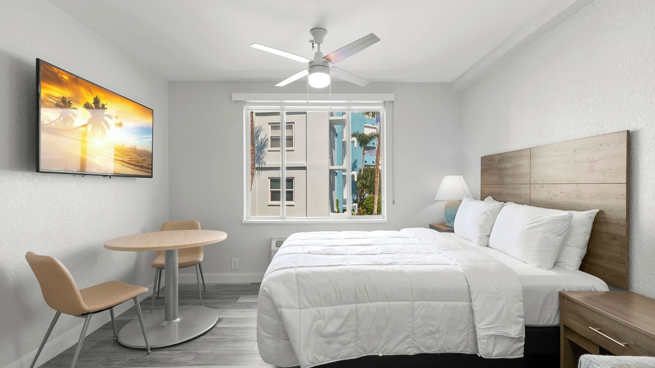 Photo of Bedroom in North Redington Beach