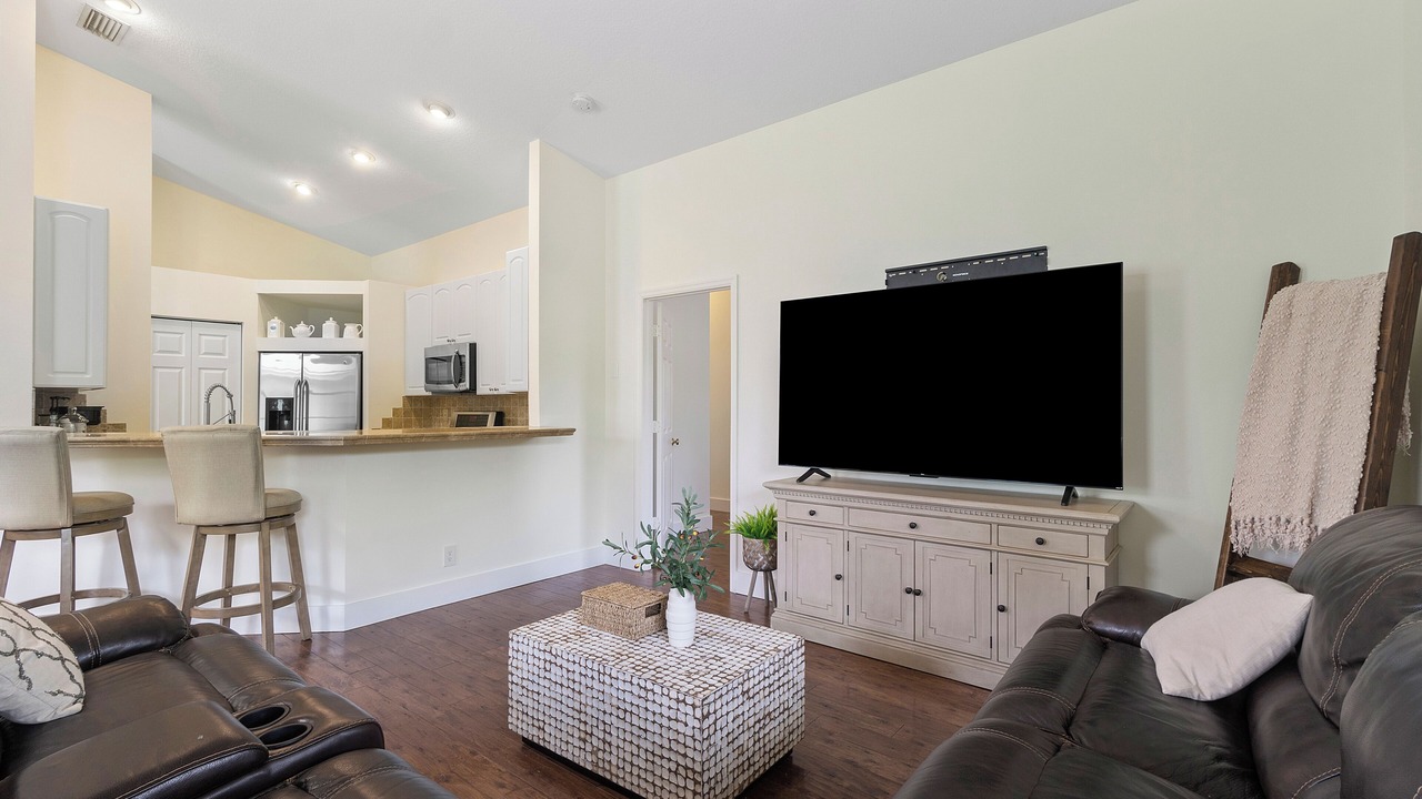 Photo of Livingroom in Old Jupiter Beach Road