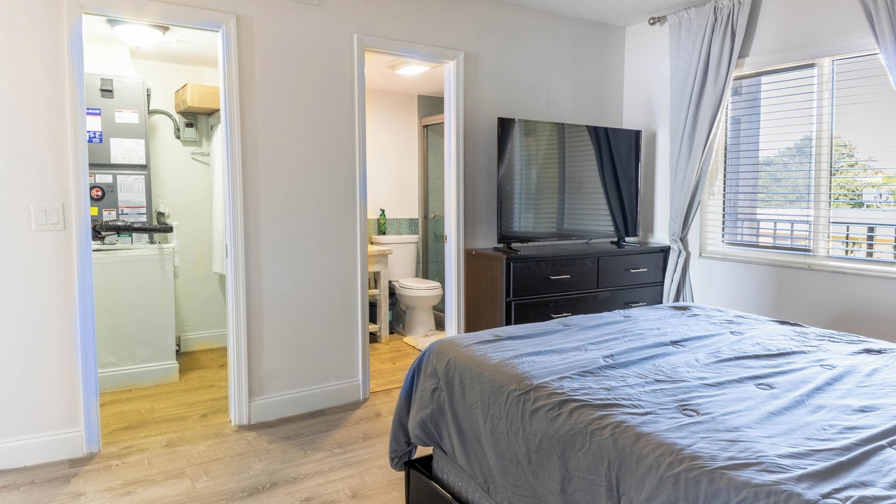 Photo of Bedroom in Lantana
