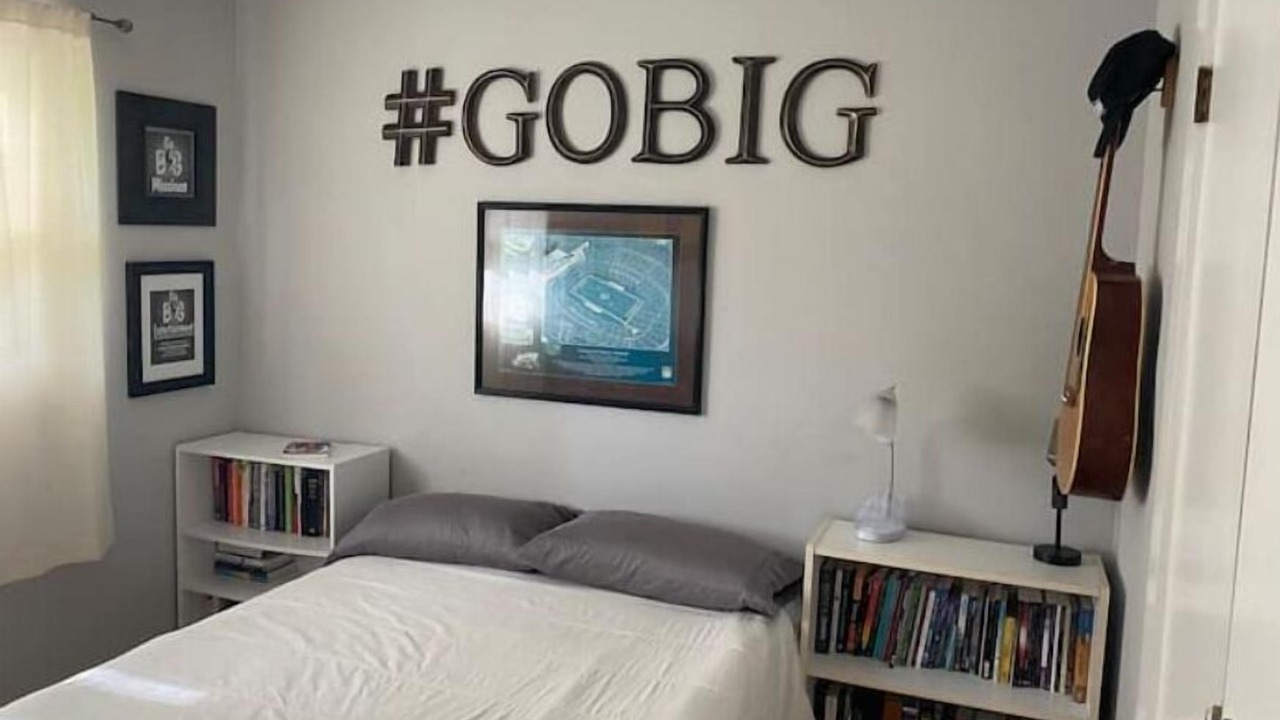 Photo of Bedroom in Neptune Beach