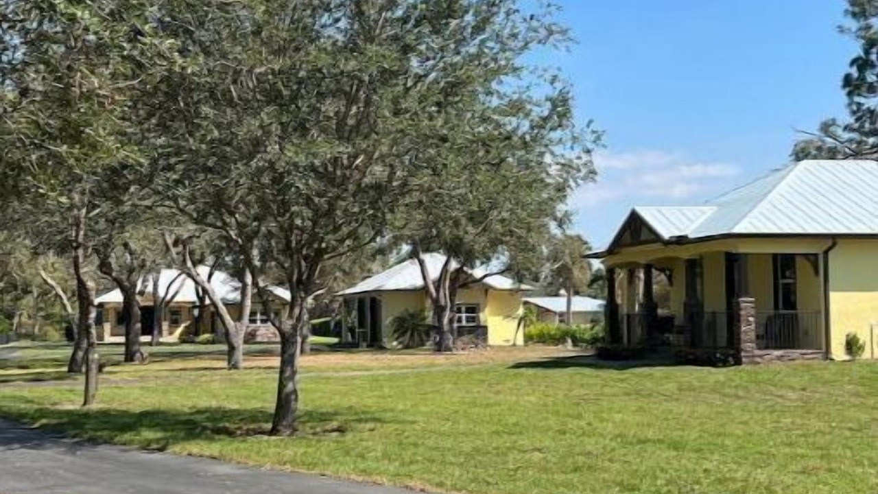 Photo of Outdoor in Estero