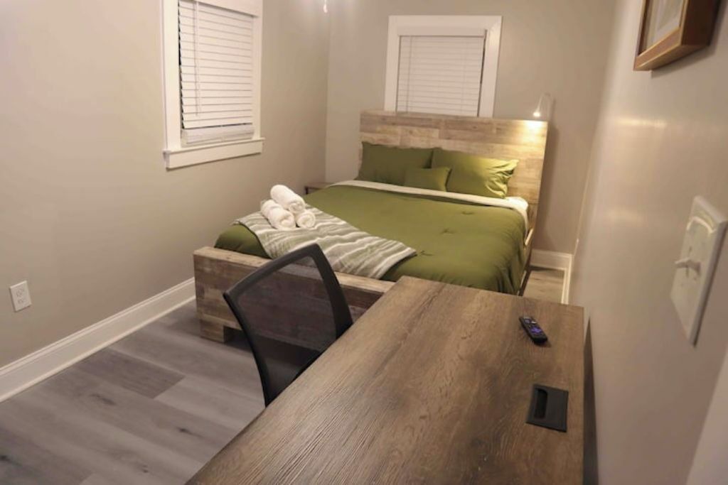 Photo of Bedroom in Grayson
