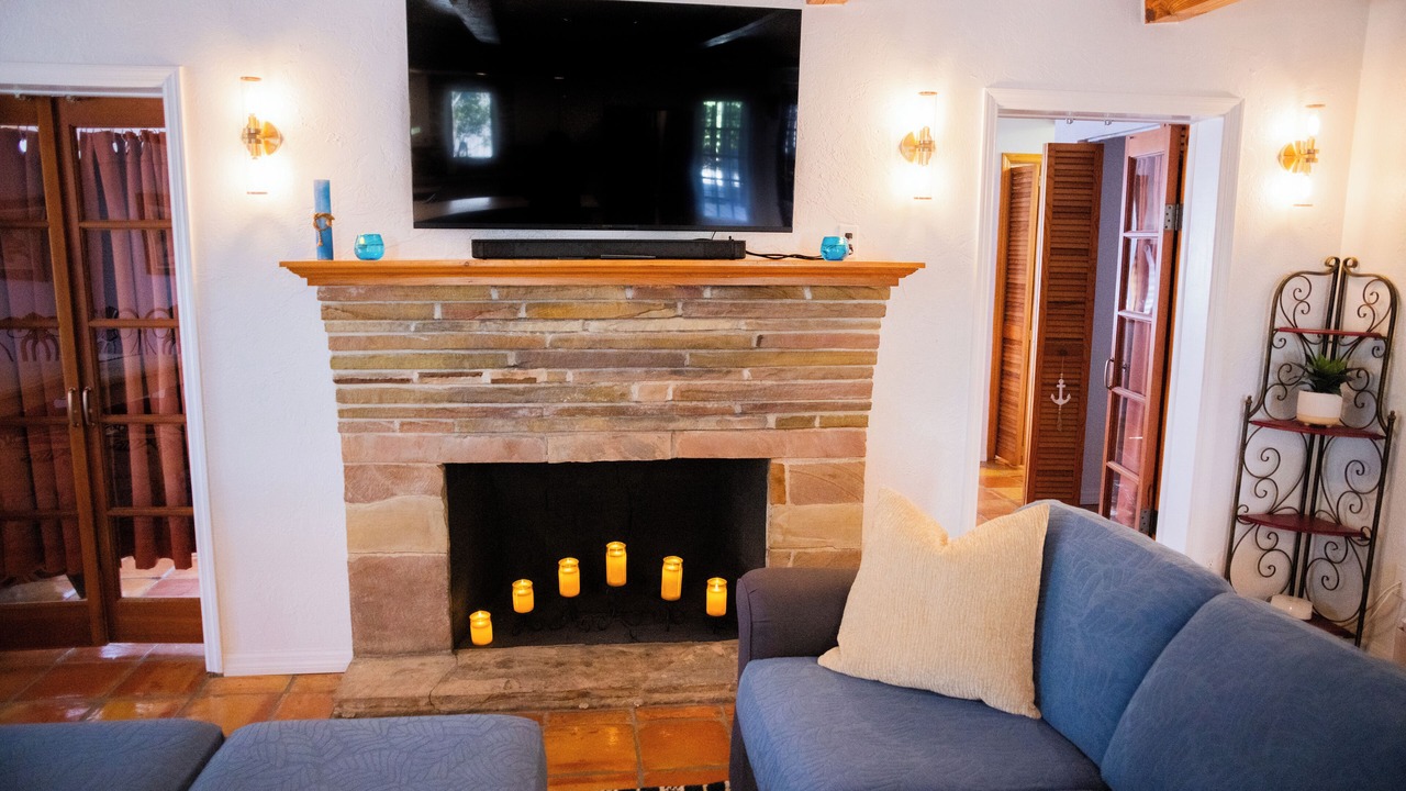 Photo of Livingroom in Laurel