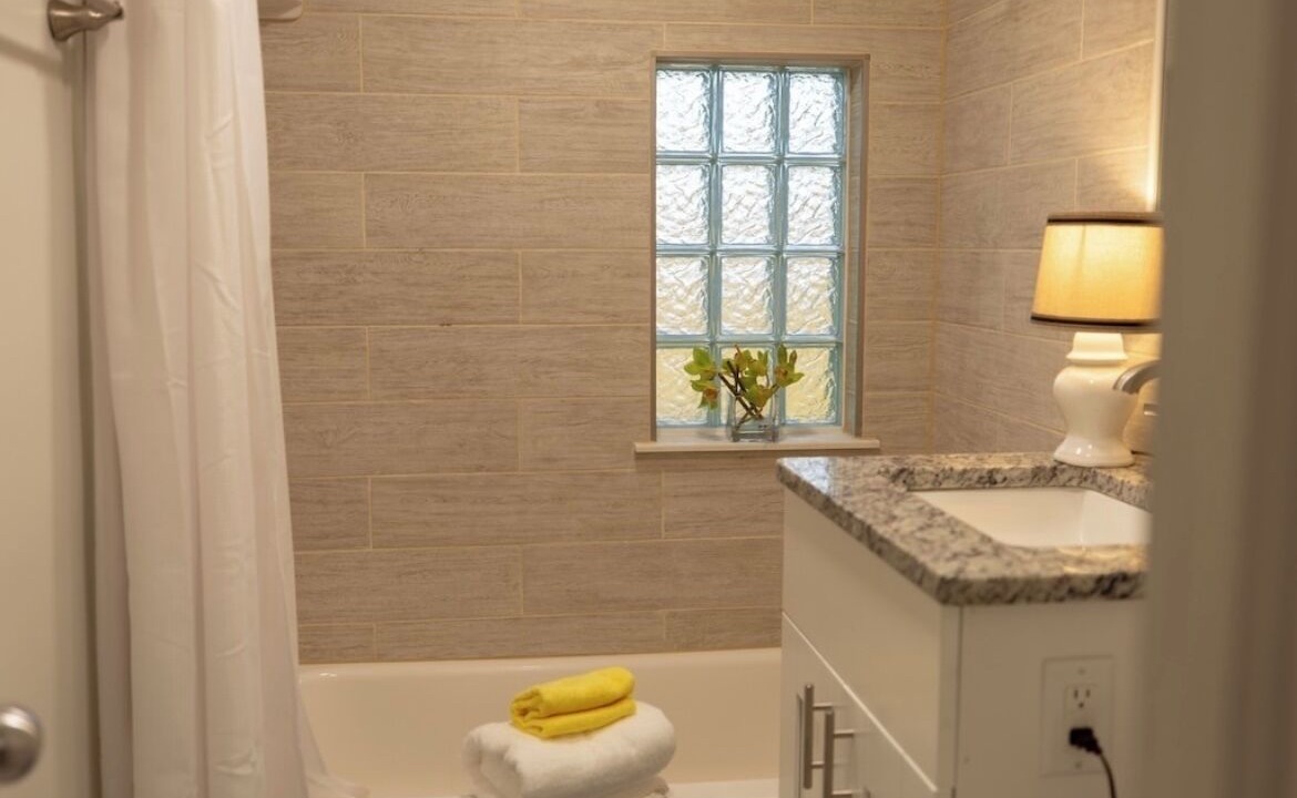 Photo of Bathroom in Safety Harbor