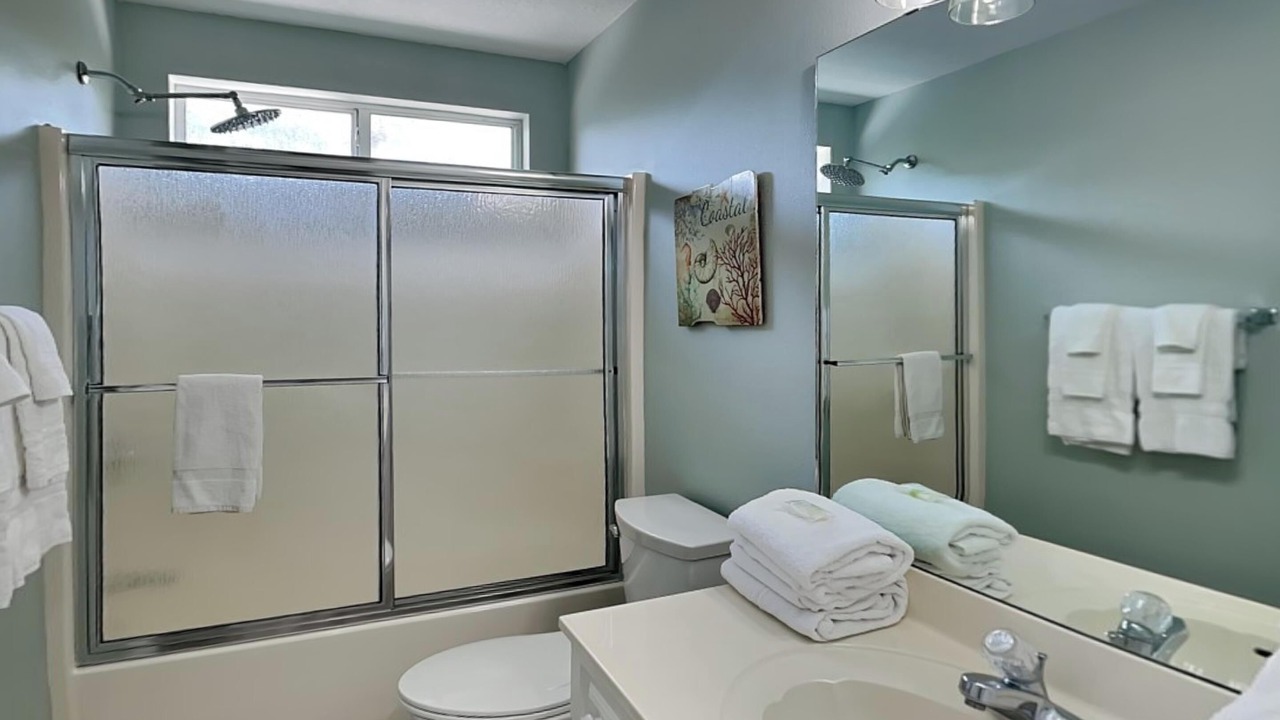 Photo of Bathroom in Gulf Pines