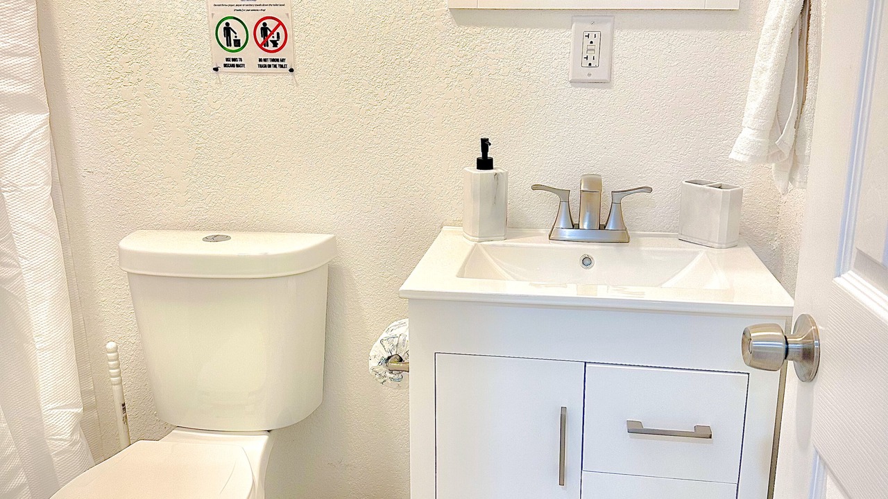 Photo of Bathroom in Ludlam