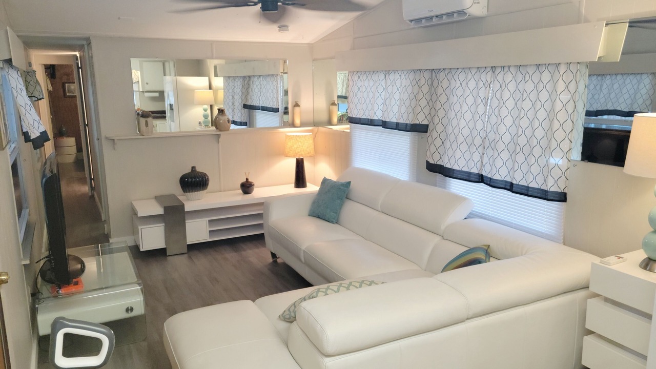 Photo of Livingroom in Key Largo Village