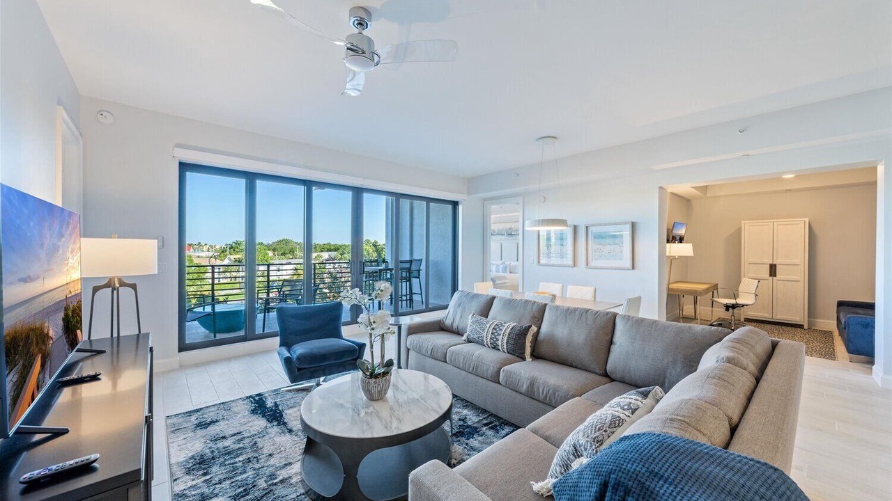 Photo of Livingroom in Redevelopment Area