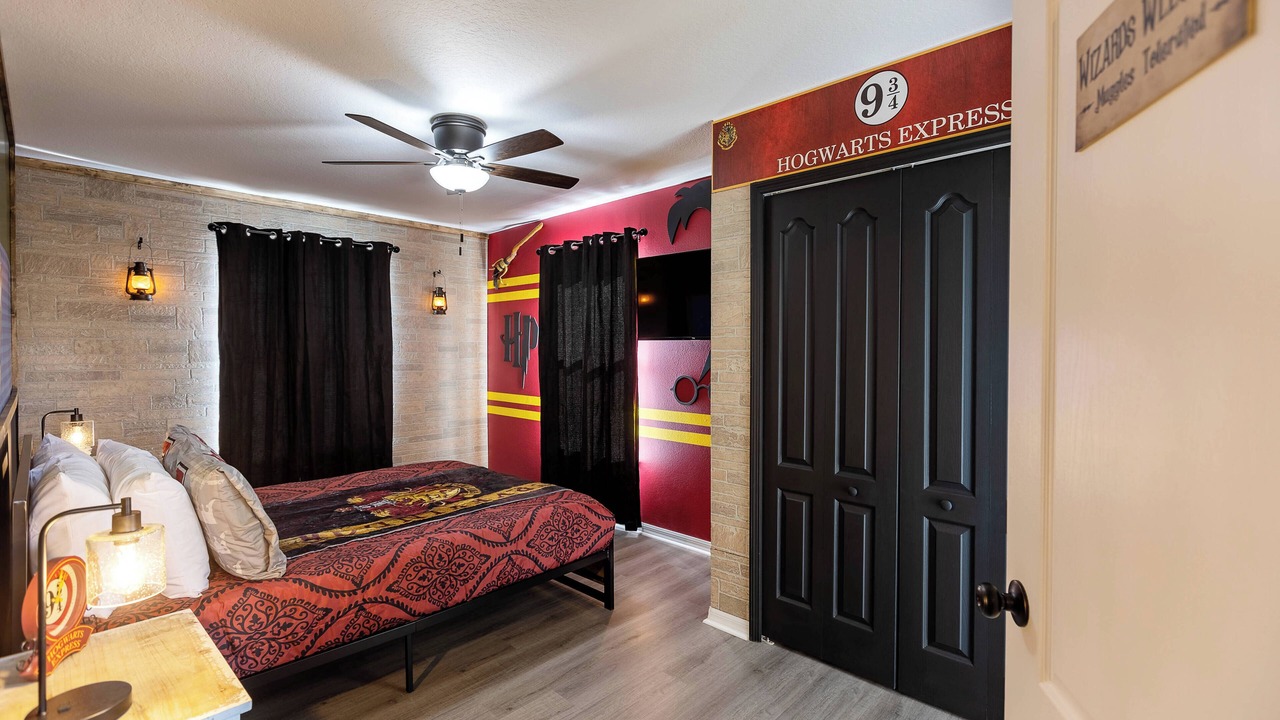 Photo of Bedroom in Sandy Ridge