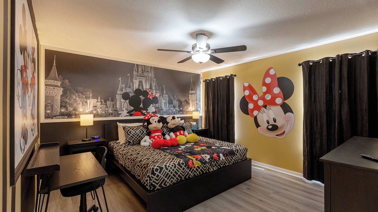 Photo of Bedroom in Sandy Ridge