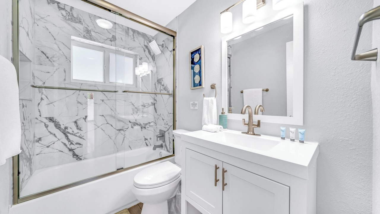 Photo of Bathroom in Victoria Park