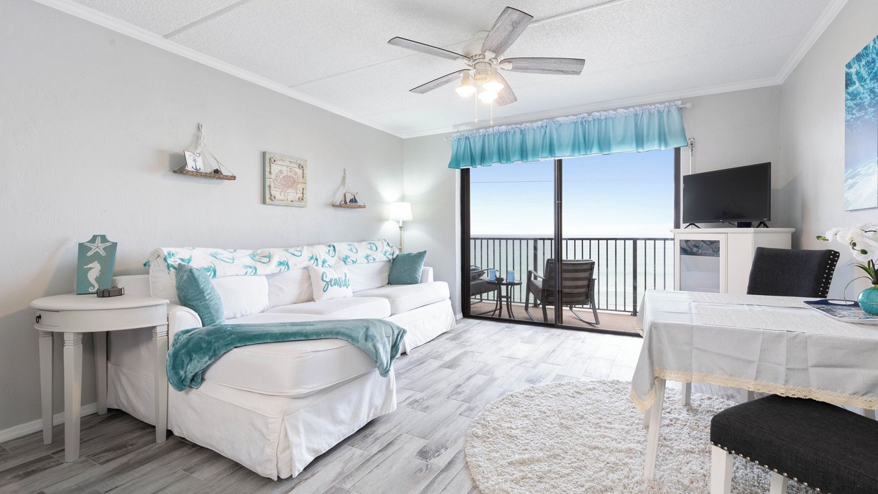 Photo of Livingroom in Ormond-by-the-Sea