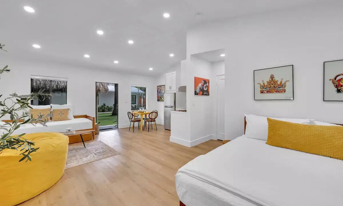 Photo of Bedroom in Flagler Village