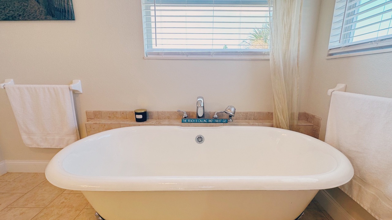 Photo of Bathroom in Horton Shores
