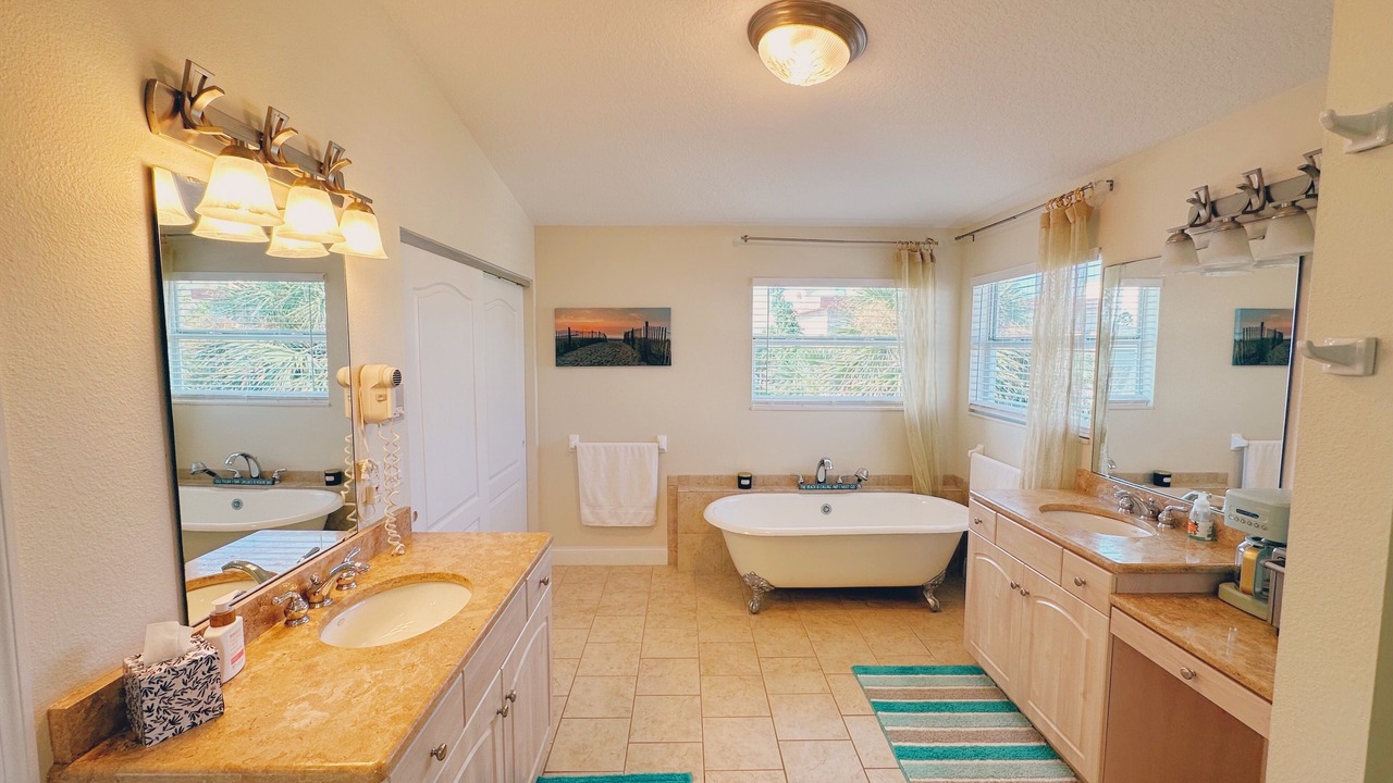 Photo of Bathroom in Horton Shores