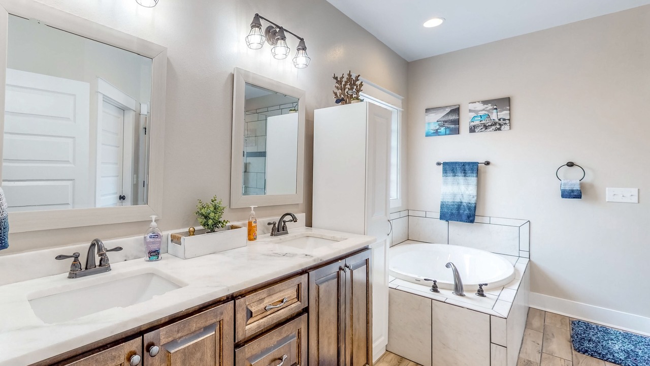 Photo of Bathroom in Crestview