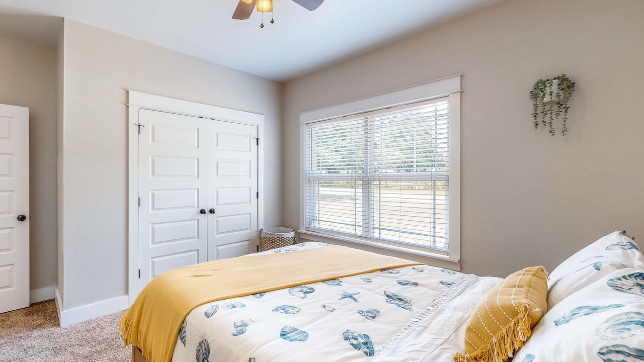 Photo of Bedroom in Crestview