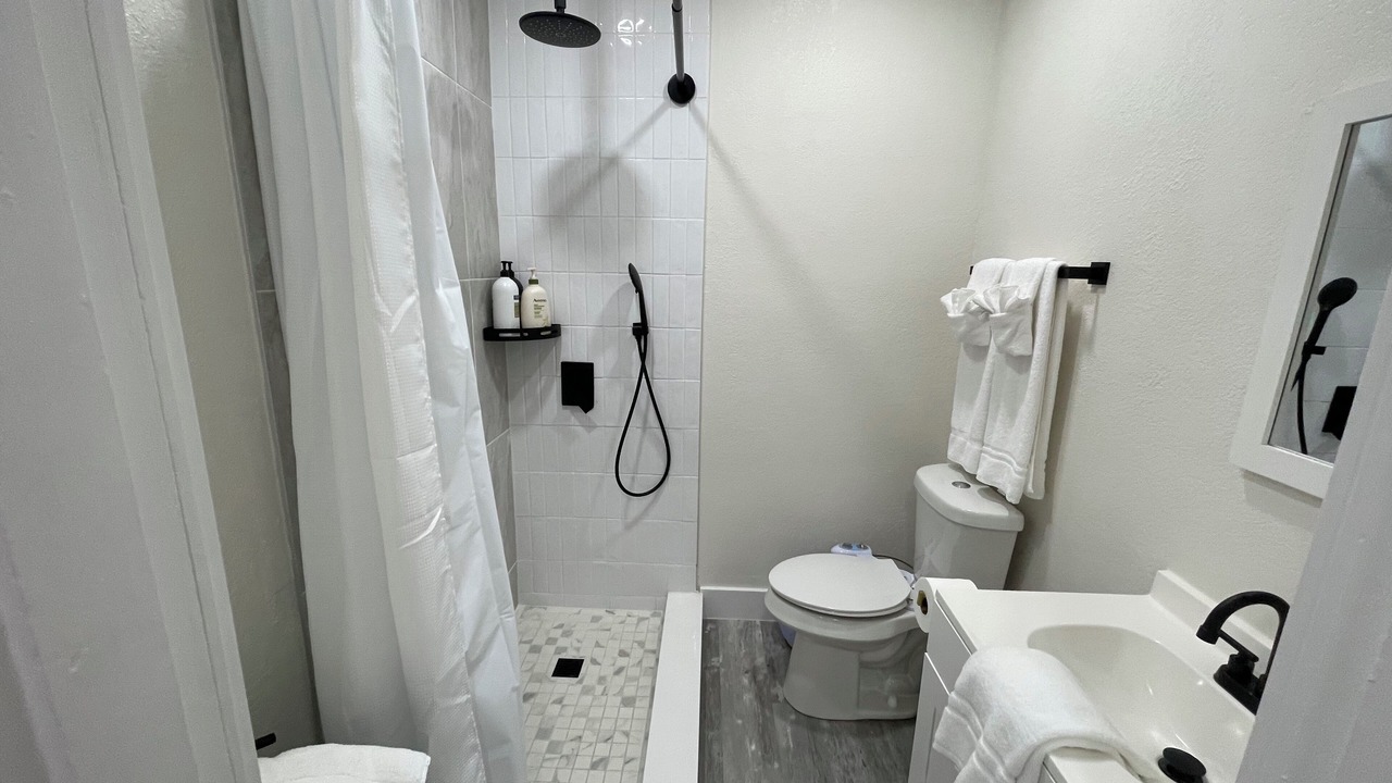 Photo of Bathroom in Historic District