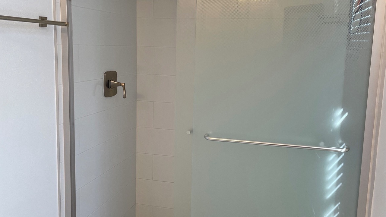 Photo of Bathroom in Crescent Lakes