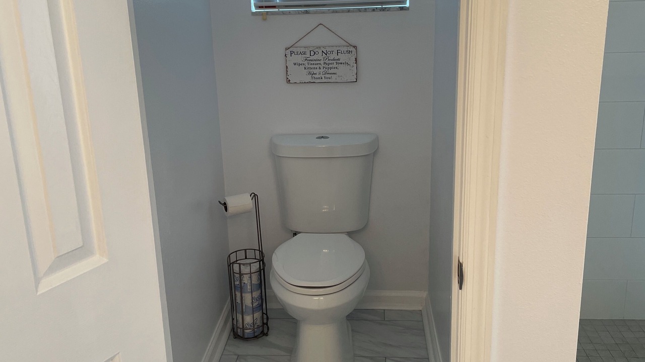 Photo of Bathroom in Crescent Lakes